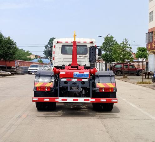 程力威牌CLW5180ZXXD6車(chē)廂可卸式垃圾車(chē)
