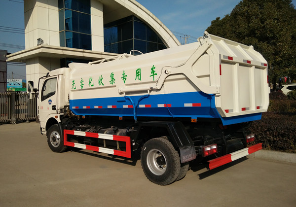 東風多利卡8方側裝壓縮式垃圾車