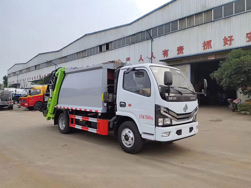 東風(fēng)多利卡6方壓縮式垃圾車