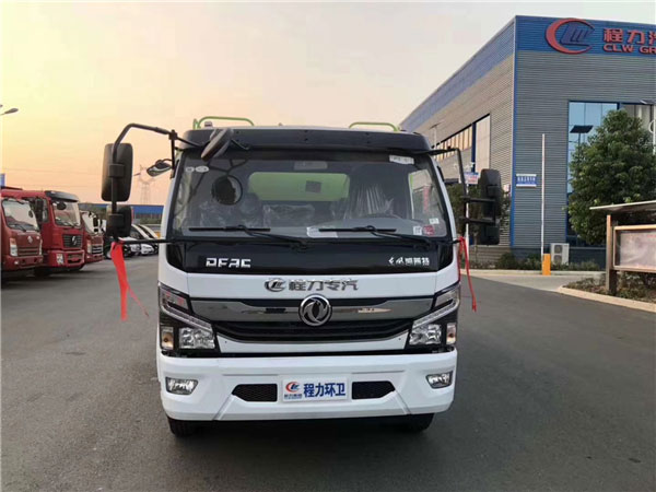 程力國六聯(lián)合疏通車