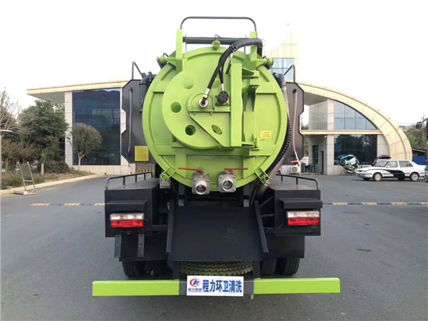 程力國六聯(lián)合疏通車