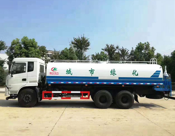 東風(fēng)后雙橋?yàn)⑺?chē)︱18噸灑水車(chē)
