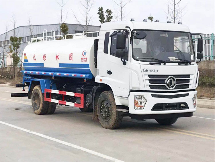 東風專底灑水車︱12噸灑水車