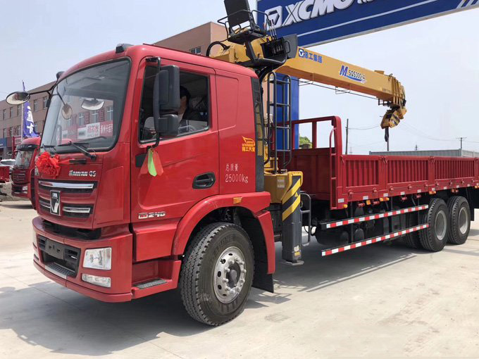 漢風一體化后八輪12噸隨車吊