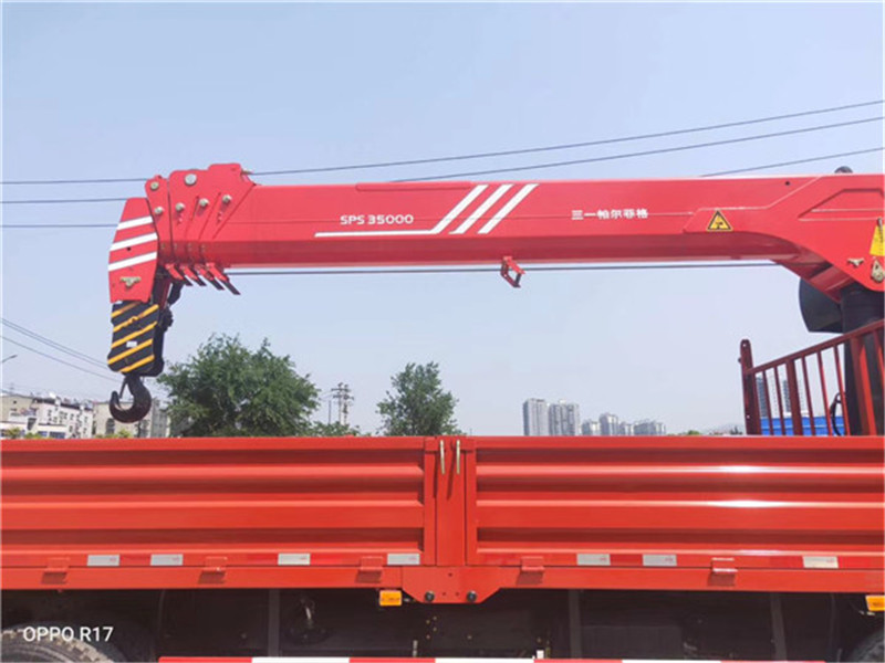 天龍前四后八16噸石煤隨車吊