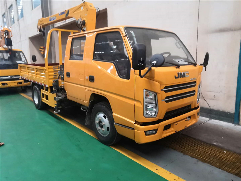 江鈴國六雙排座隨車吊