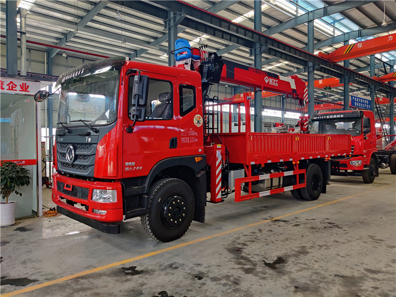 東風(fēng)T5程力8噸國六隨車吊