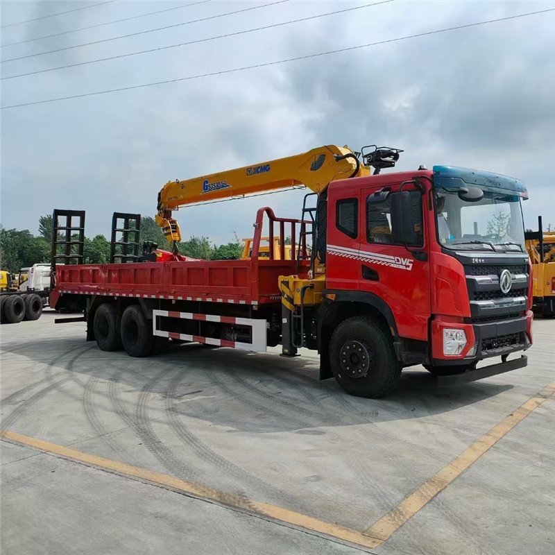 東風(fēng)華神T5后八輪徐工12噸隨車吊