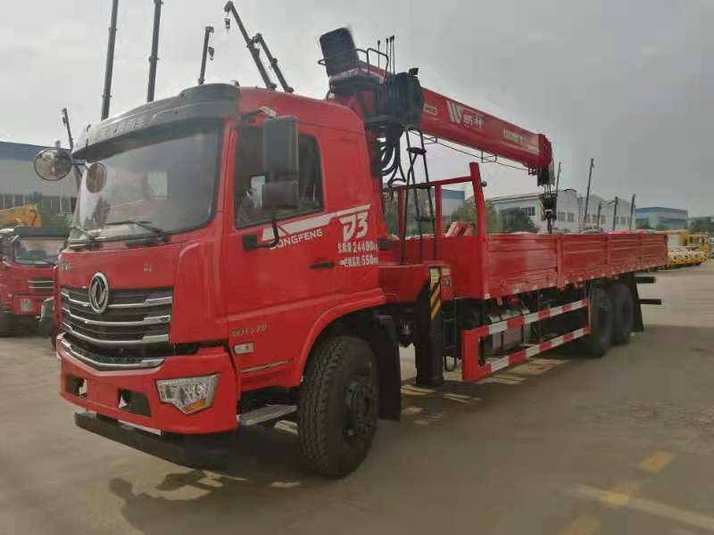 東風(fēng)D3后八輪程力12噸隨車(chē)吊
