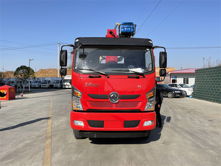 東風(fēng)D1程力興威8噸4節(jié)隨車吊