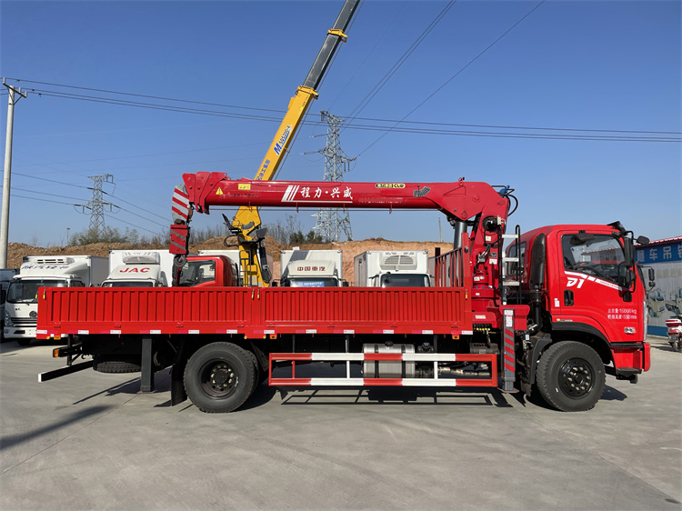 東風(fēng)D1程力興威8噸4節(jié)隨車吊