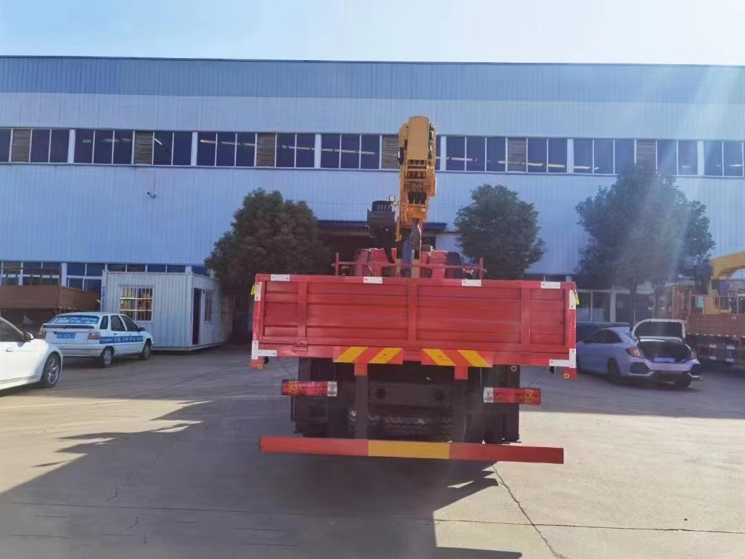國六解放單橋徐工隨車吊