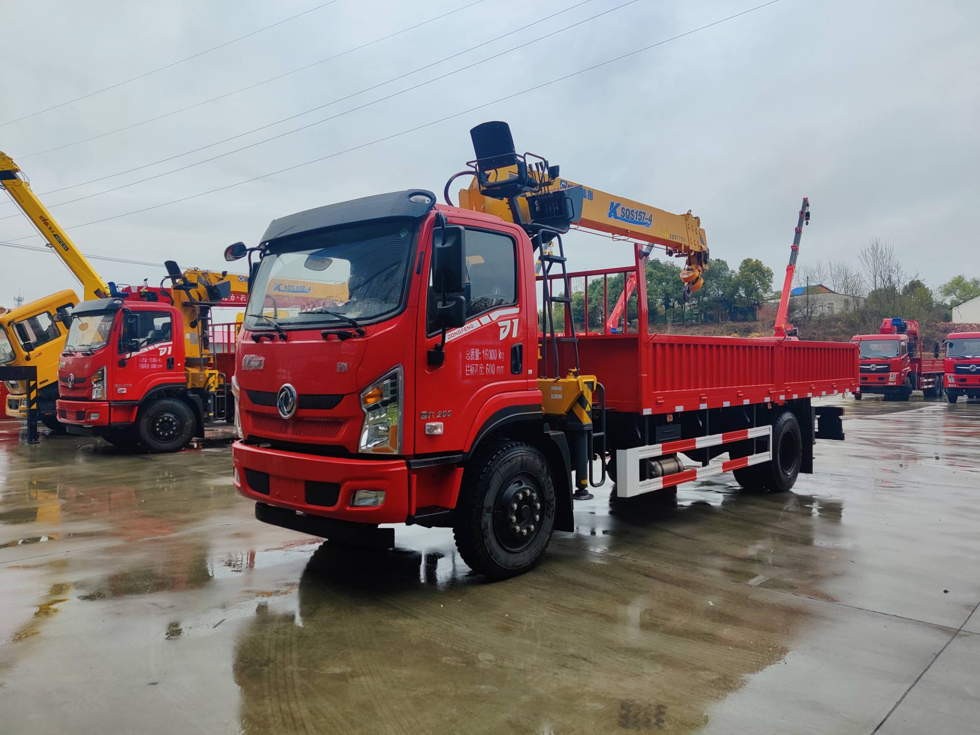 東風(fēng)D1單橋徐工6.3噸隨車(chē)吊