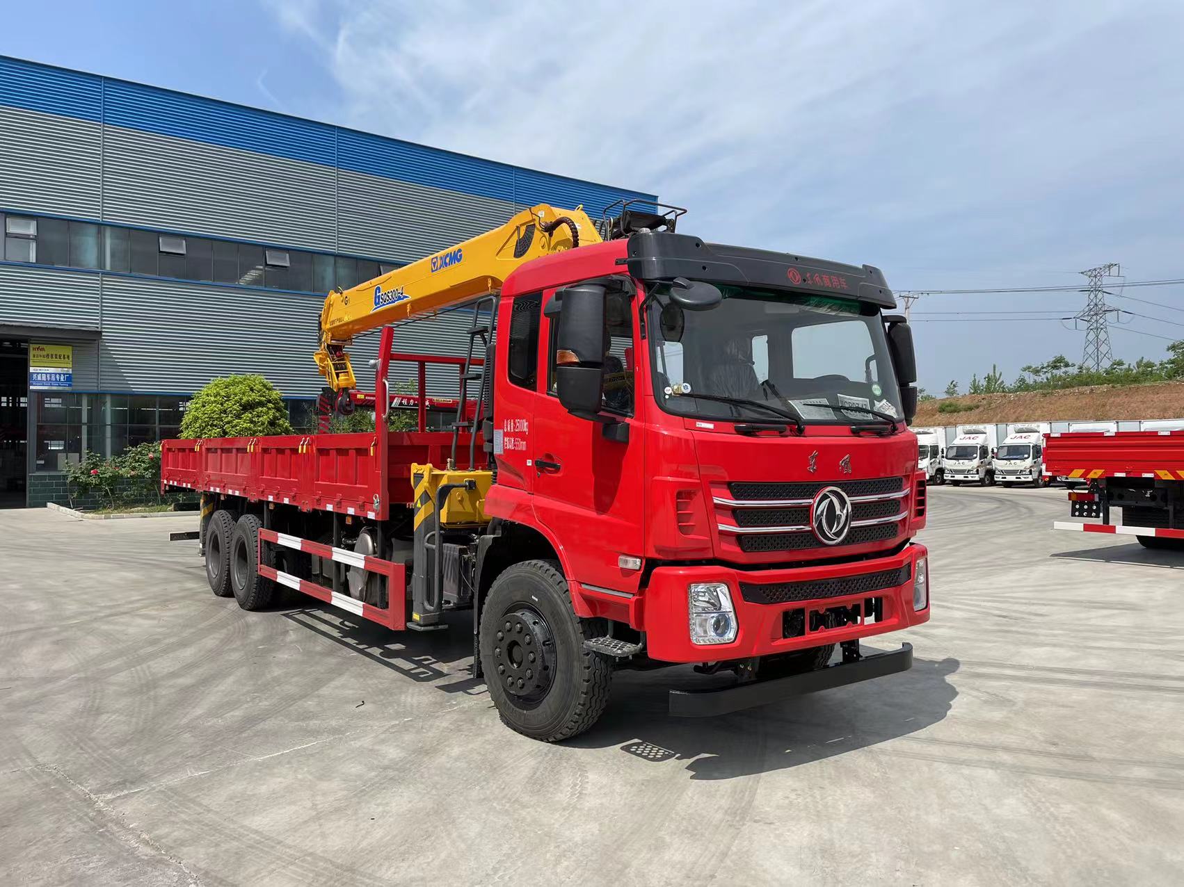 東風(fēng)K5后八輪徐工12噸隨車吊