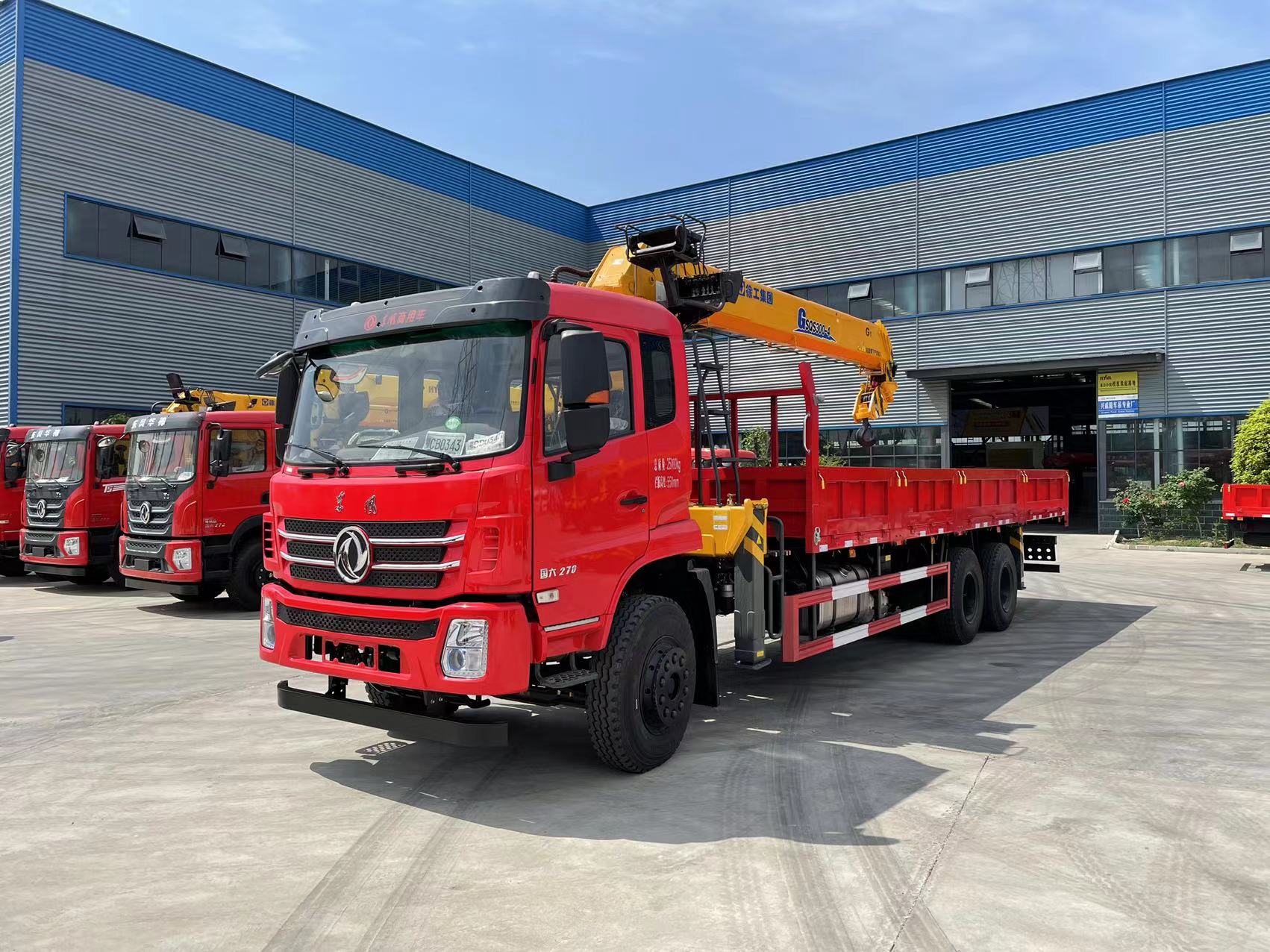 東風(fēng)K5后八輪徐工12噸隨車吊