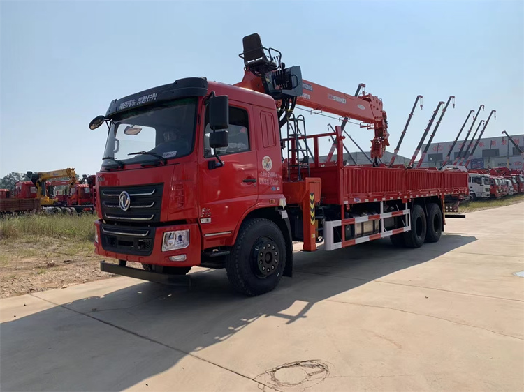 東風(fēng)F5后八輪石煤12噸 5節(jié)臂隨車吊