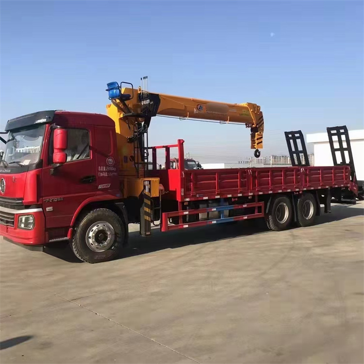 陜汽軒德翼6 后八輪帶挖機(jī)板隨車吊