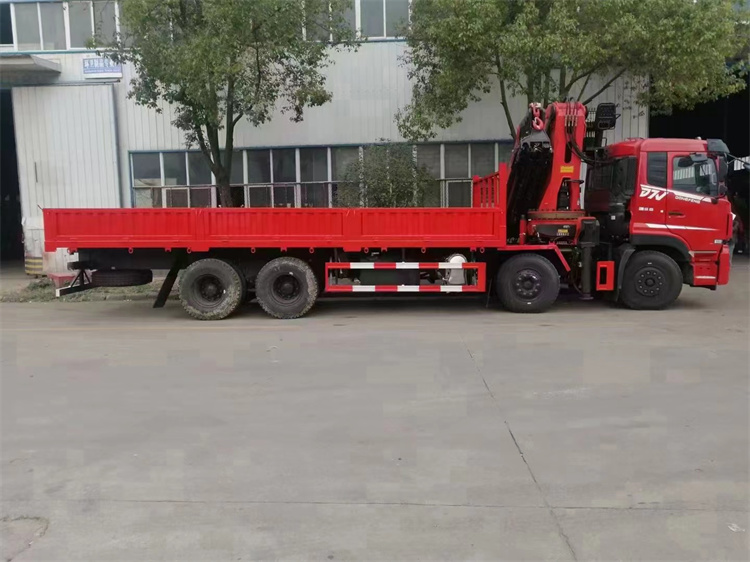 東風(fēng)D7V前四后八25噸折臂隨車吊